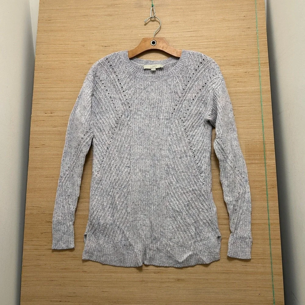 LOFT Petites Marled Knit Pointelle Chevron Sweater Lavender Blue SP 5638‎